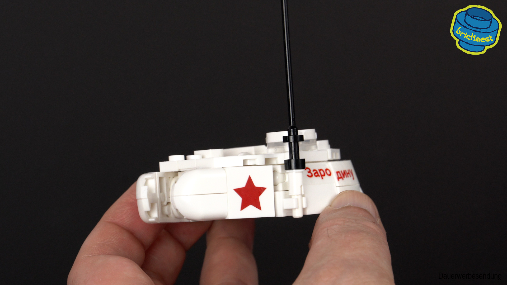 Sluban Blocchi Costruzione T34-85: Set Da 497 Pezzi Del Famoso Carro Armato Sovietico Con Minifigure Inclusa!